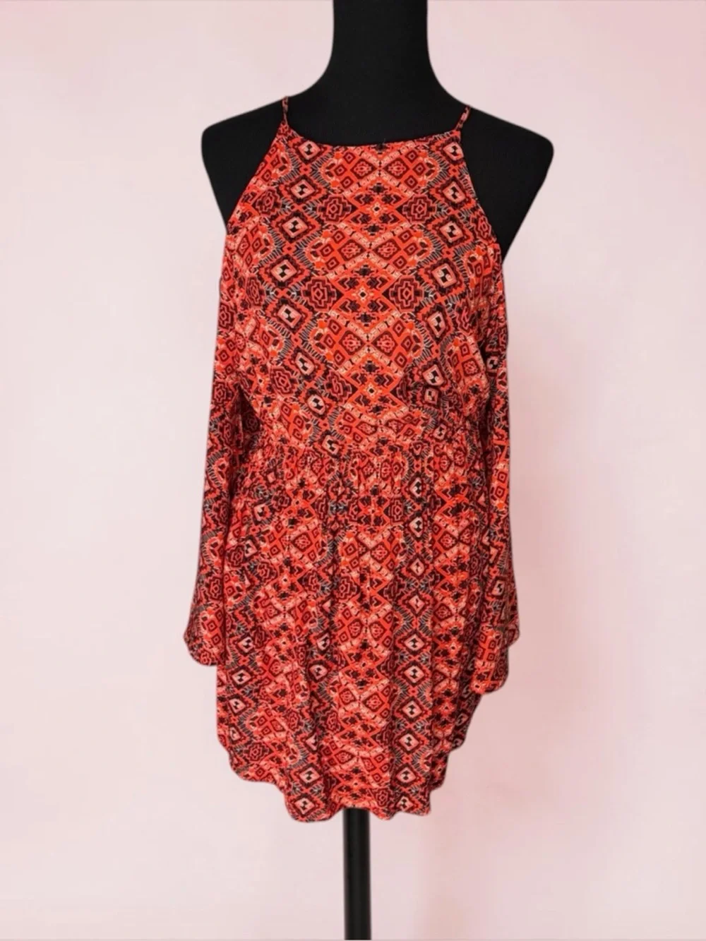 ABERCROMBIE & FITCH RED ORANGE GEOMETRIC COLD SHOULDER DRESS SIZE SMALL